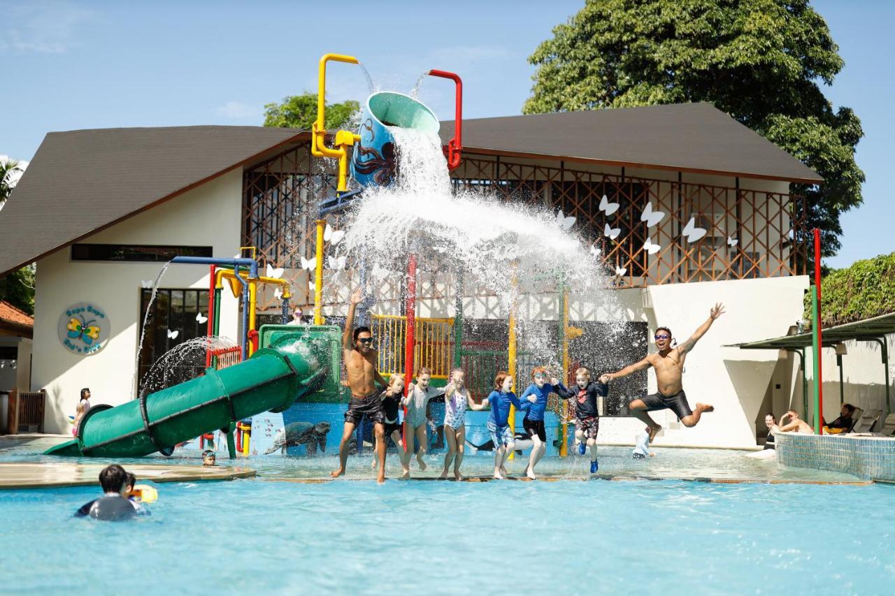 Bali Dynasty Resort Kuta Lombok Exterior foto Splash Island