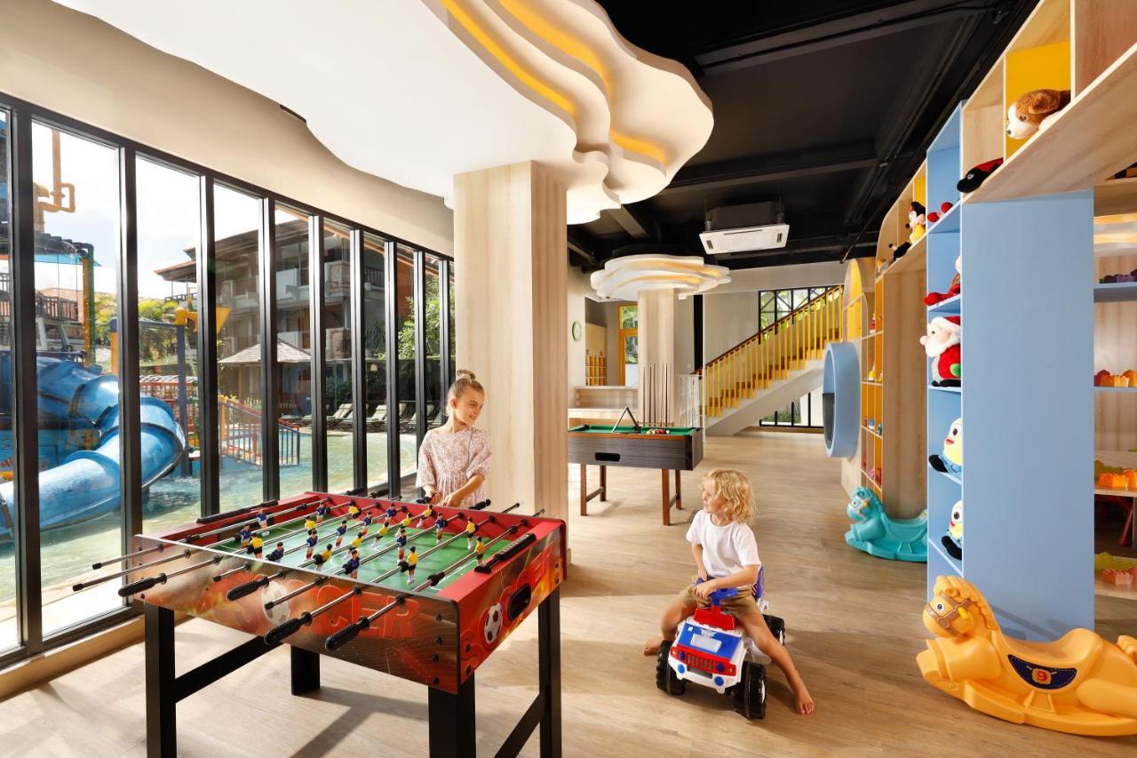 Bali Dynasty Resort Kuta Lombok Exterior foto The Club